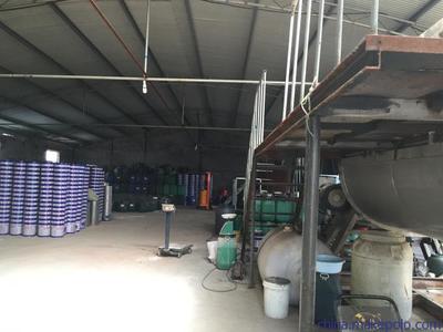 生产销售优质单组份油性聚氨酯防水涂料图片,生产销售优质单组份油性聚氨酯防水涂料图片大全,寿光鸿博防水材料-